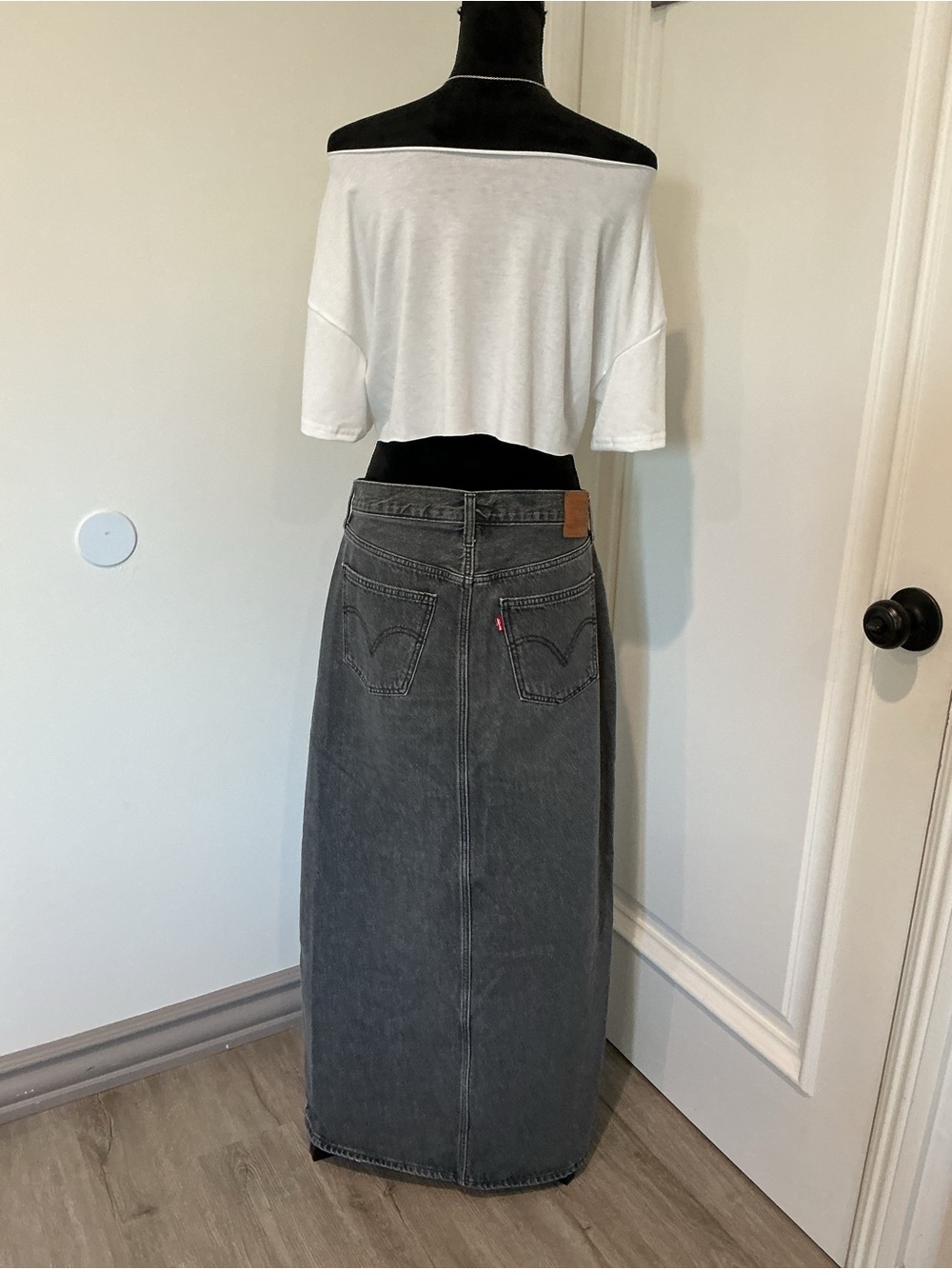 Levi's Gray Washed Denim Maxi Skirt with Center Front Slit - Picture 3 of 4